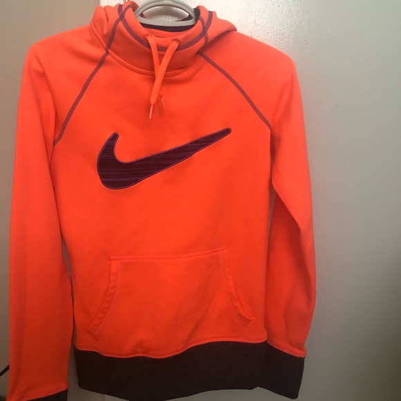 Nike dry fit hoodie - Picture 1 of 3